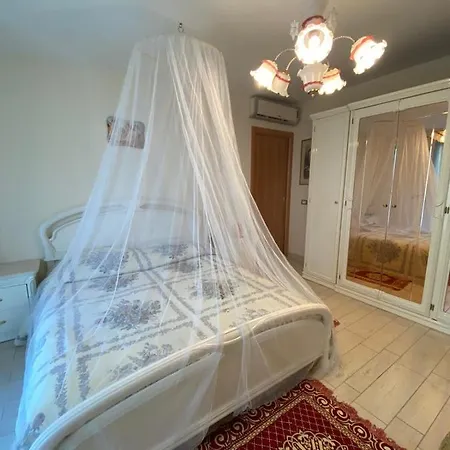 Russohouse Apartment